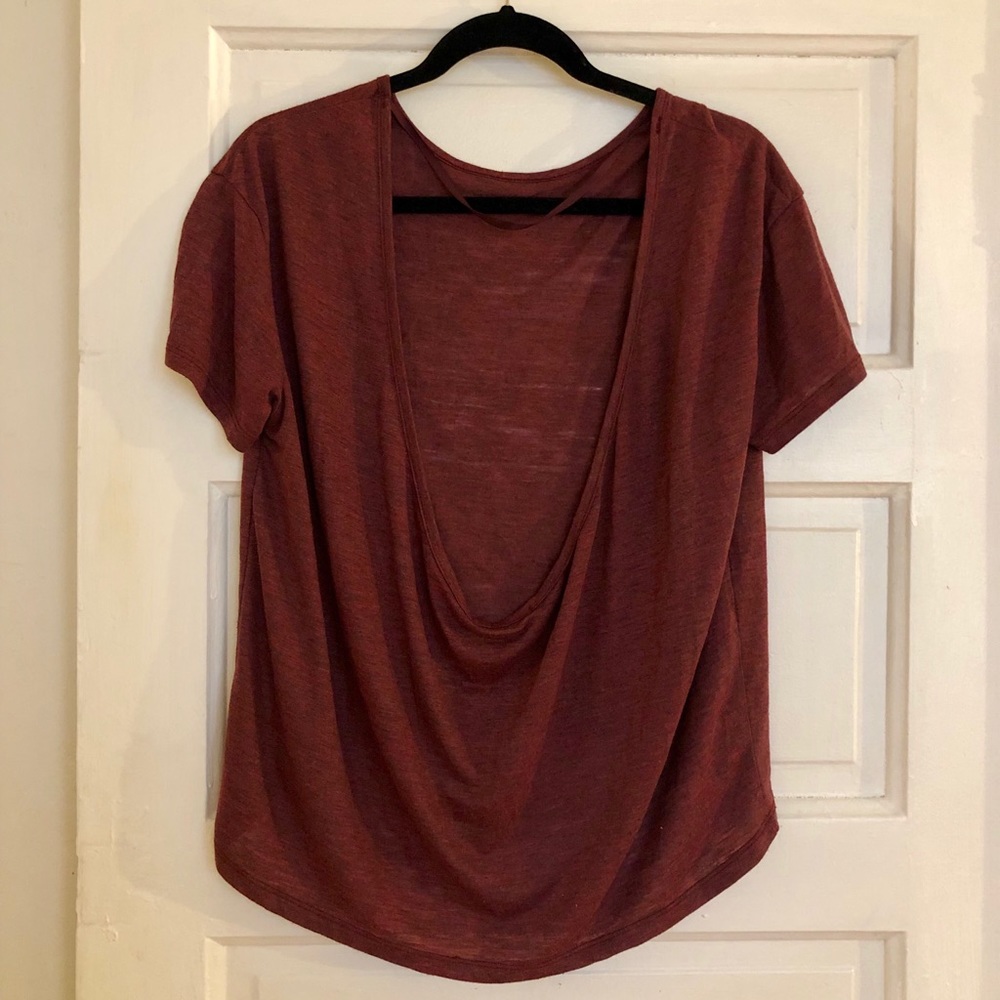 Urban outfitters maroon scoop back tee - size S